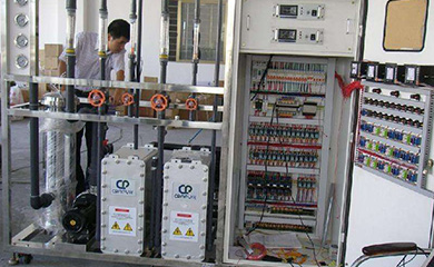 電子超純水設(shè)備出水水質(zhì)符合美國(guó)ASTM純水水質(zhì)標(biāo)準(zhǔn)、我國(guó)電子工業(yè)部電子級(jí)水質(zhì)技術(shù)標(biāo)準(zhǔn)(18MΩ.cm、15MΩ.cm、10MΩ.cm、2MΩ.cm、0.5MΩ.cm五級(jí)標(biāo)準(zhǔn))、我國(guó)電子工業(yè)部高純水水質(zhì)試行標(biāo)準(zhǔn)、美國(guó)半導(dǎo)體工業(yè)用純水指標(biāo)、日本集成電路水質(zhì)標(biāo)準(zhǔn)、國(guó)內(nèi)外大規(guī)模集成電路水質(zhì)標(biāo)準(zhǔn)。<br />
