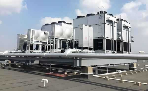 冶金高爐冷卻循環水系統簡介冶金高爐冷卻循環水系統是鋼鐵冶煉核心配套系統，專為高爐爐體、爐缸、爐底及熱風爐等關鍵設備提供冷卻服務，是防止高爐高溫熔蝕、避免設備變形燒穿